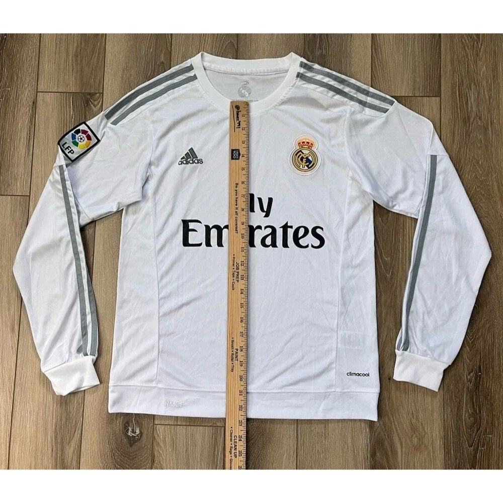 adidas logo fans licensed